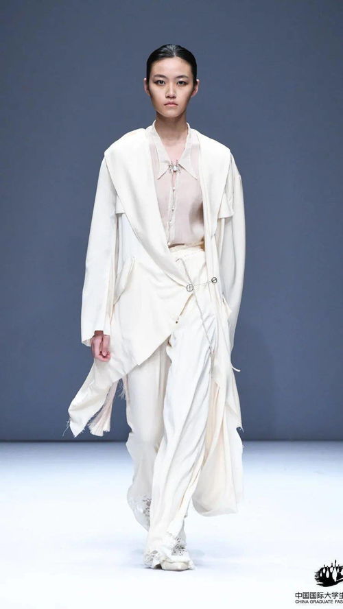 2021 畢業(yè)秀 浙江理工大學(xué)服裝學(xué)院 歡迎來(lái)到 無(wú)竟 之地